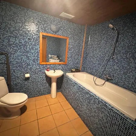 4br In City Centre With Free Parking * Tallinn